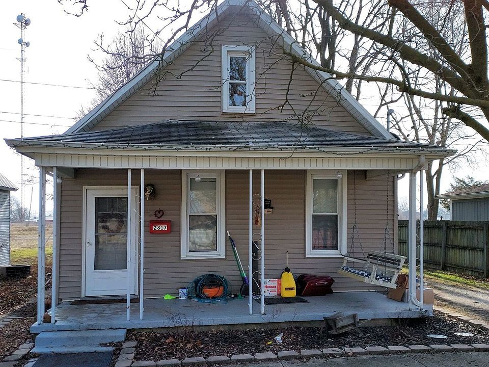 2817 Commercial Ave, Mattoon, IL 61938 Zillow