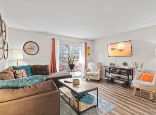 2906 Vineyards Pkwy APT 3, Branson, MO 65616