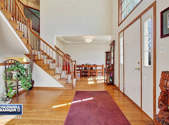 2nd image of 14930 W 139th St