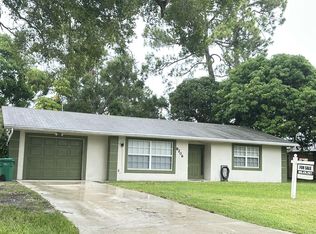 8206 Bayard Rd, Fort Pierce, FL 34951