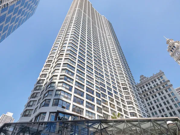 405 N Wabash Ave, Chicago, IL