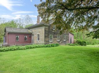 2241 Massillon Rd, Akron, OH 44312