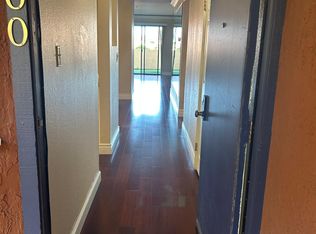 1 Elm St APT 100, San Carlos, CA 94070