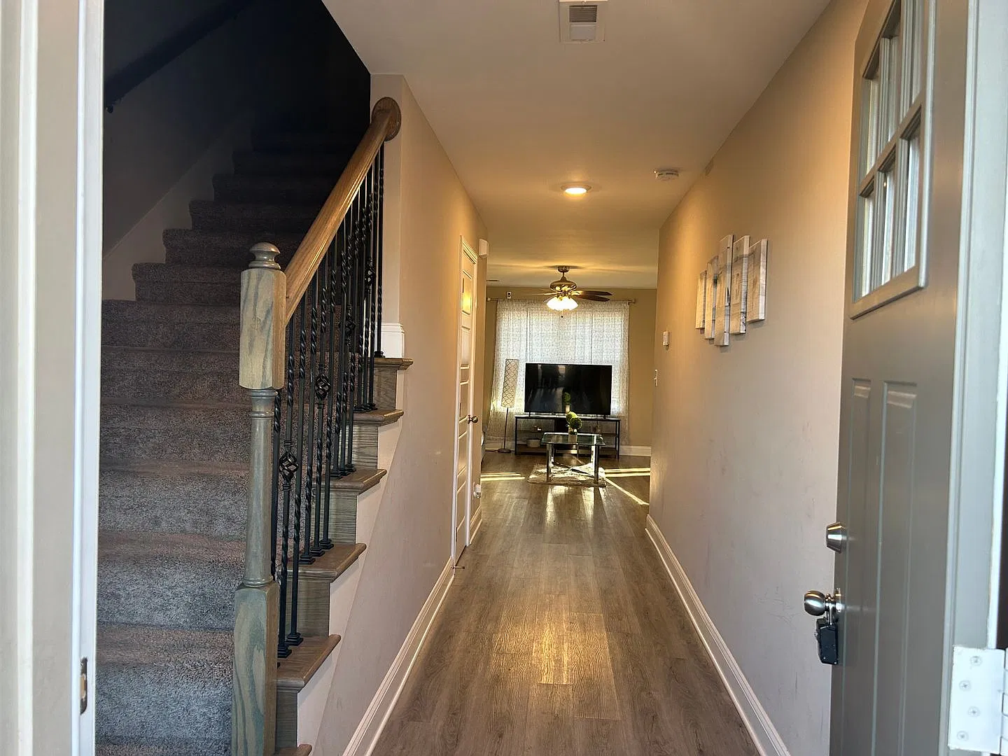 Home For Rent That Is Accepting Large Dogs Near Post! — Photo 3