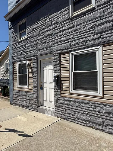 338 1st St Photo 1
