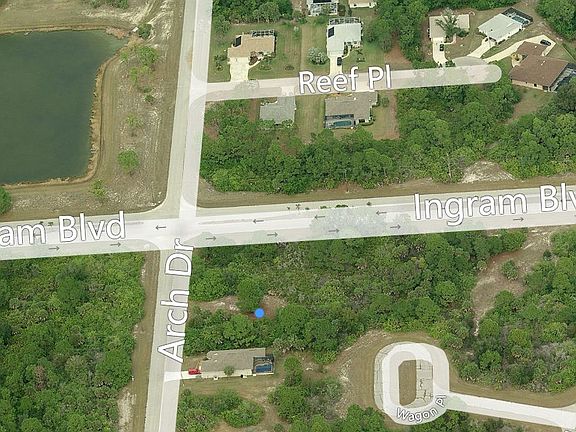 2nd image of 141 Arch Dr