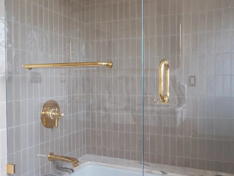255 S Sierra Bonita Ave — Photo 7