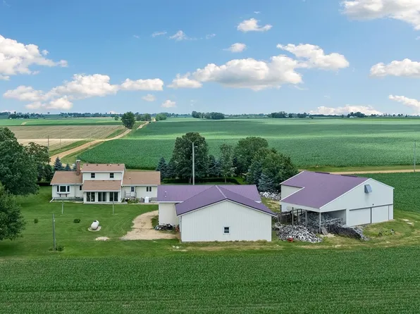 10245 W Penn Corner Rd #3, Polo, IL 61064