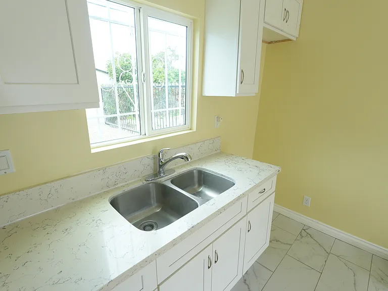 10727 Gorman Ave #2 — Photo 4