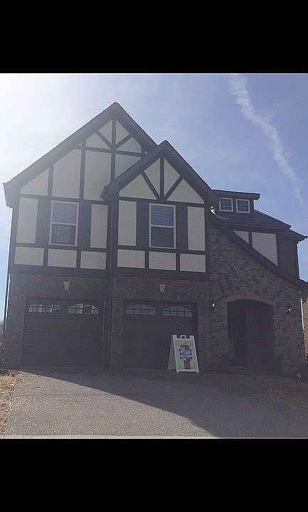 1st image of 181 Ferdinand Dr