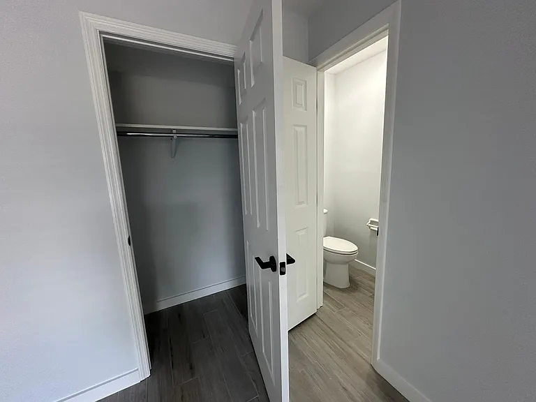 2531 Waters Edge Dr — Photo 6