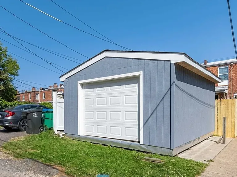 1222 S Meadow St — Photo 14