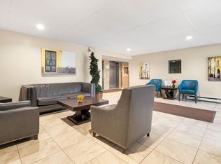 Marine Court Apartments, Windsor, ON N9C 4E1