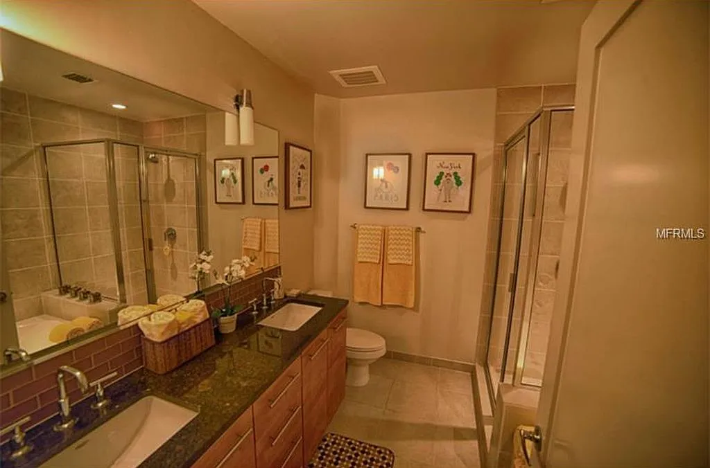 2 bed, 1273 sqft, $3,150 — Photo 4
