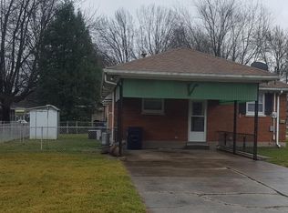 4001 Addison Ln, Shively, KY 40216