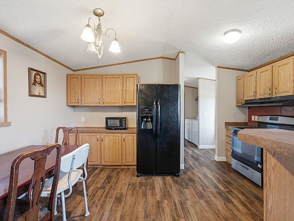 3rd image of 103 N Josephine Ave #18