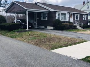 40 Mooreland Ave, Leominster, MA 01453