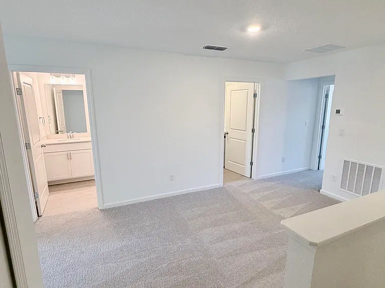2113 Windward Cay Ln — Photo 16