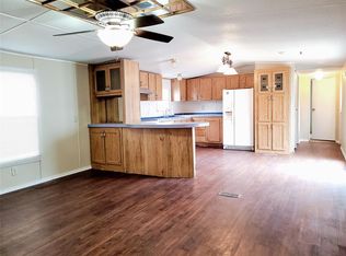 922 Hampton Rd, Arlington, TX 76017