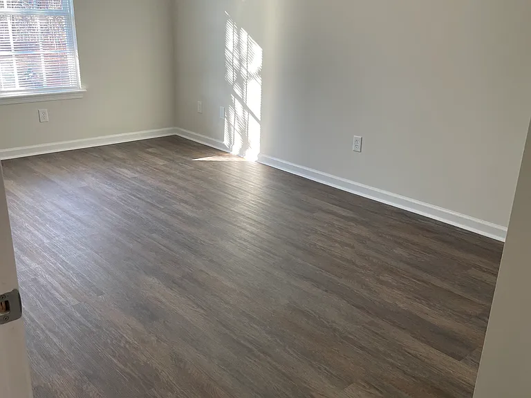 211 Tolbert St — Photo 13