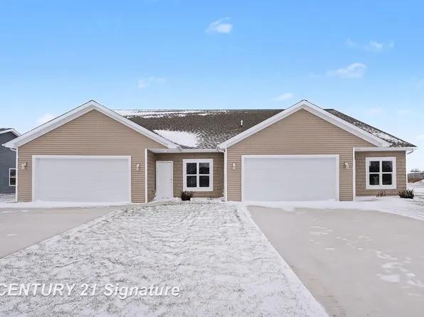 8440 S Valley Spring Ln, Freeland, MI 48623