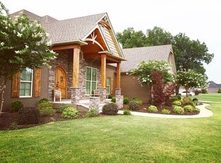 2700 Harbelle Dr, Conway, AR 72034