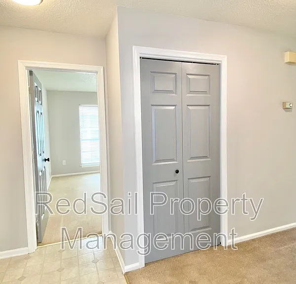 5310 Gardner Ct — Photo 2