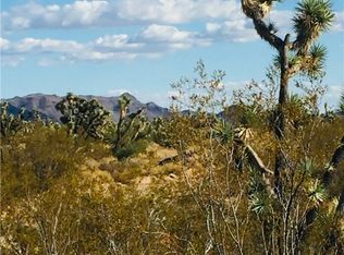 2363 S Gold Mine Rd, Yucca, AZ 86438