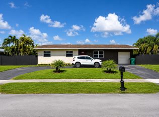 27662 SW 162nd Ct, Homestead, FL 33031