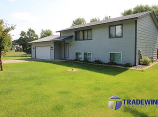 3008 191st Ave NW, Oak Grove, MN 55011