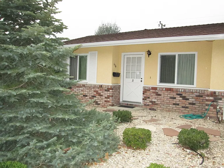 634 Couper Dr #A & B — Photo 1