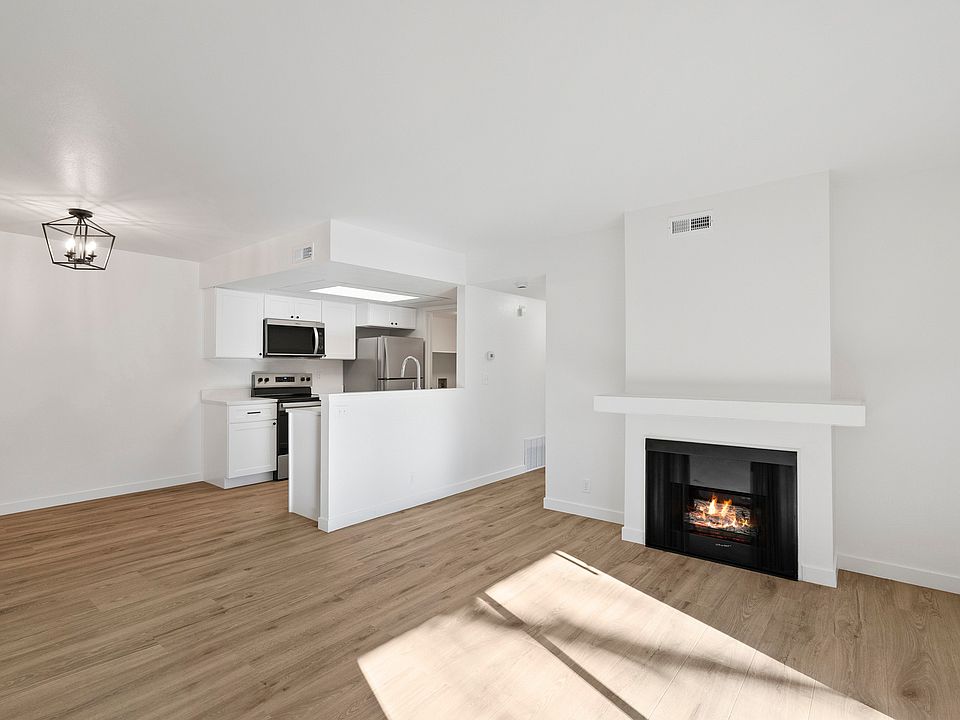 1st image of 1270 E Shadow Ridge Dr APT 9L