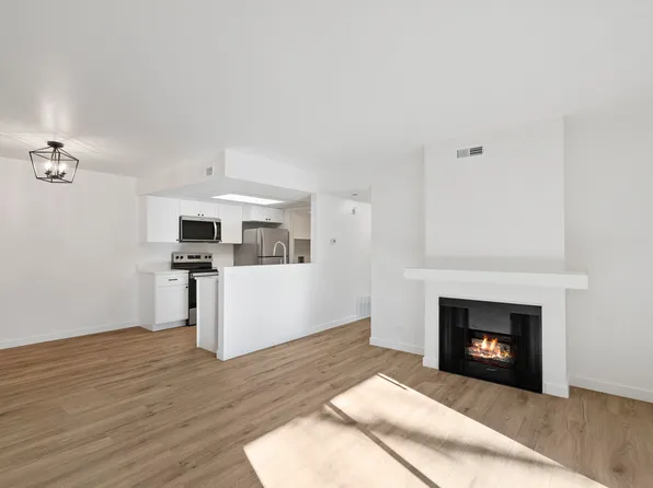 1270 E Shadow Ridge Dr APT 9L, Midvale, UT 84047