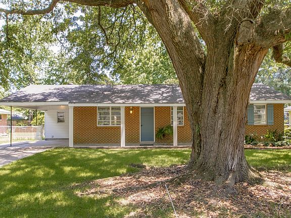 2nd image of 1134 Highland Park Dr