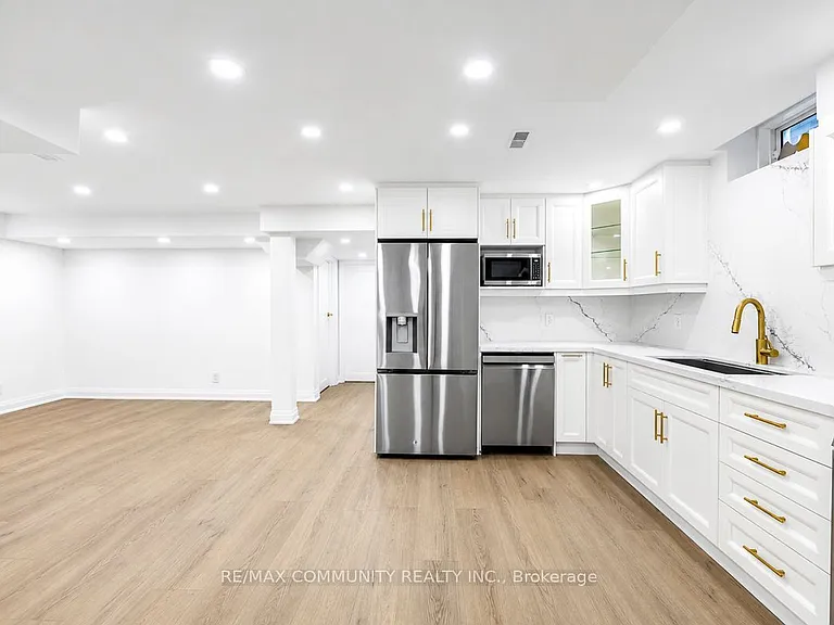 8 Capstan Ct #BASEMENT — Photo 8