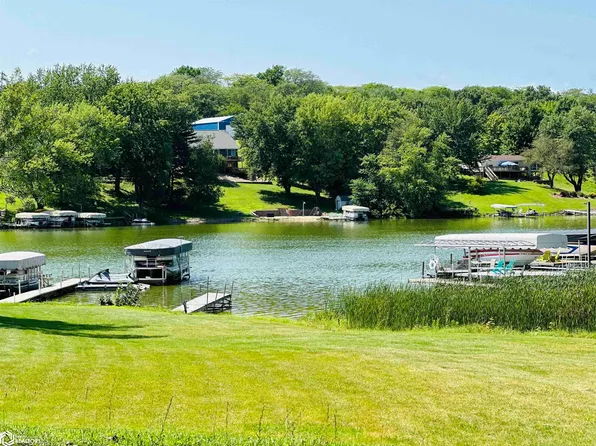 283 Eastside Ln, Montezuma, IA 50171