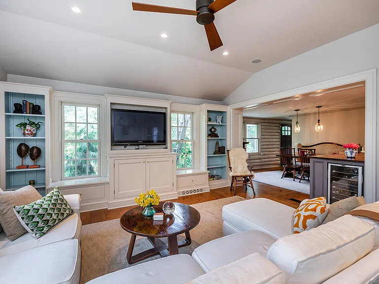 102 Westwoods Rd #1 — Photo 7