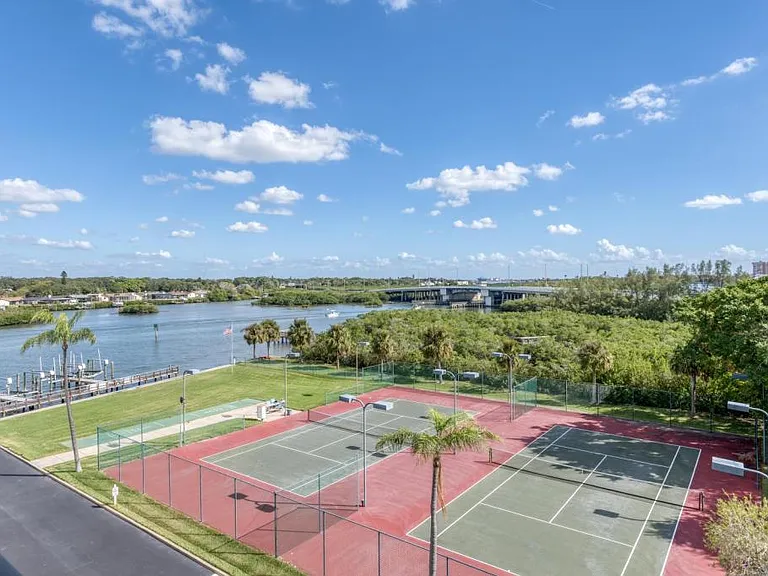 19111 Vista Bay Dr #510 — Photo 29
