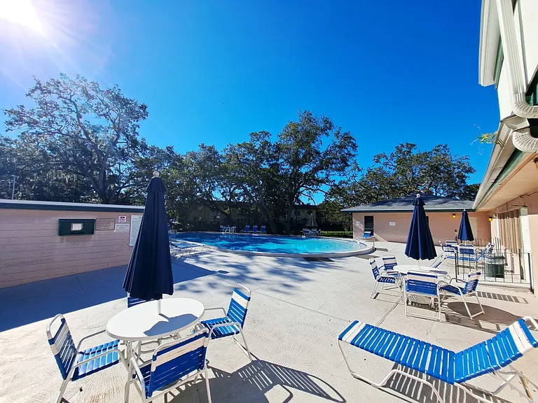 POOL DECK