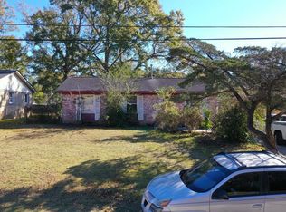 4 Middlesex Ave, Goose Creek, SC 29445