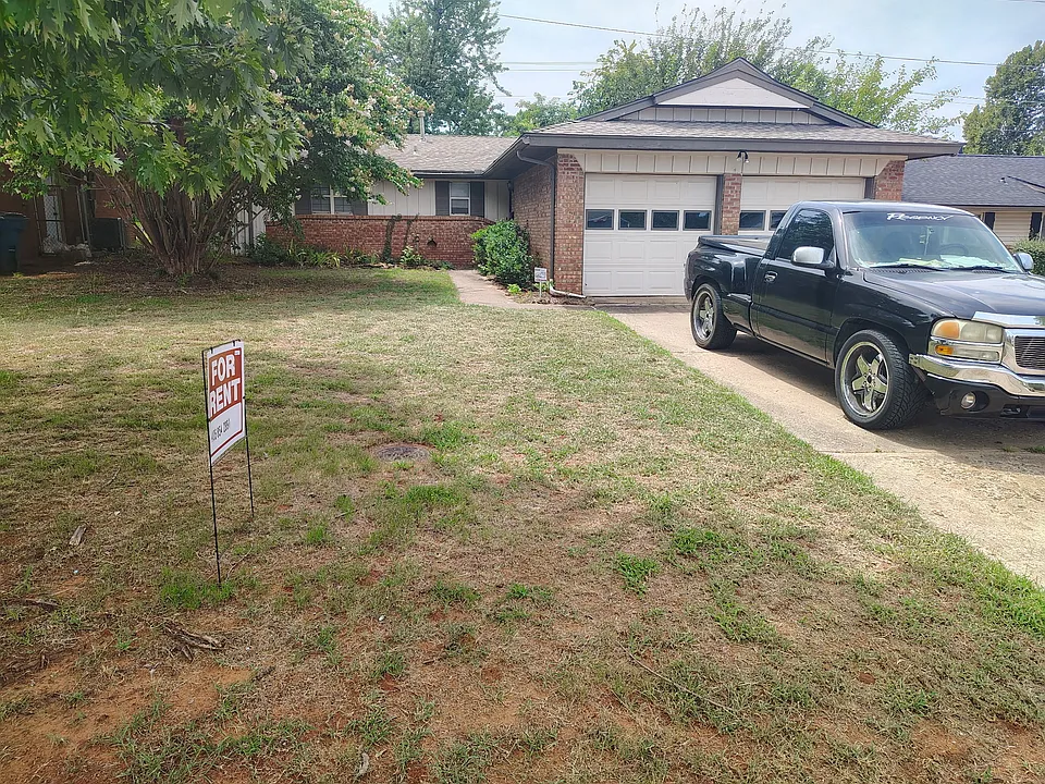 612 Ridgecrest Rd