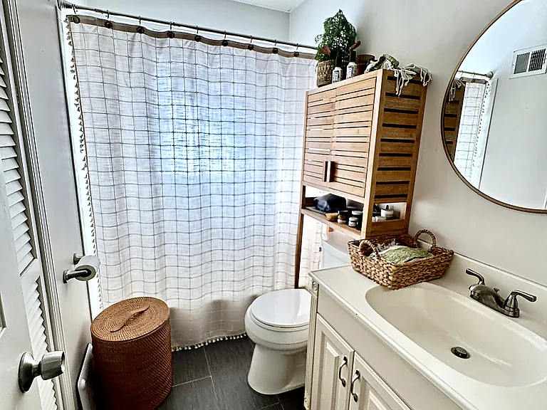 12716 Crystal Ave — Photo 9