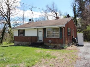 4432 Peach Tree Dr NW, Roanoke, VA 24017