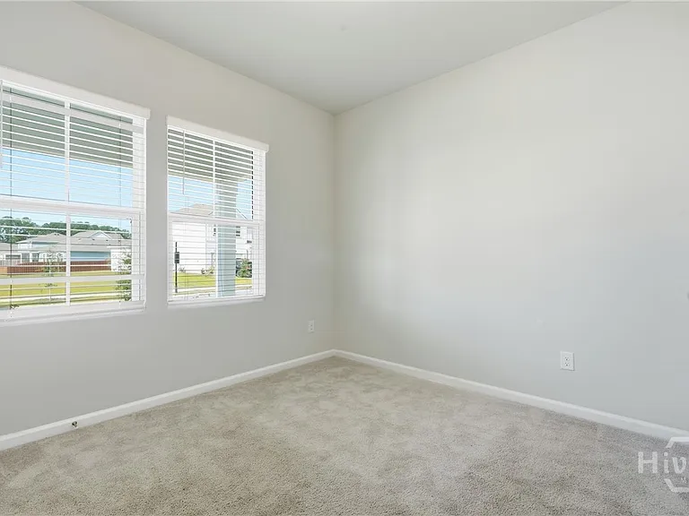 217 Crosstown Ave — Photo 14