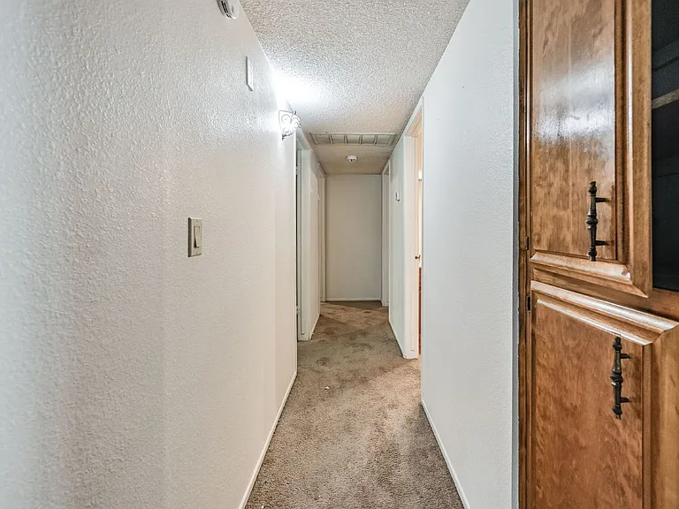 405 Fountain St — Photo 19