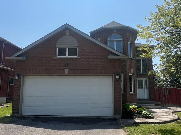60 Furrow Dr, Whitby, ON L1R 1Y7
