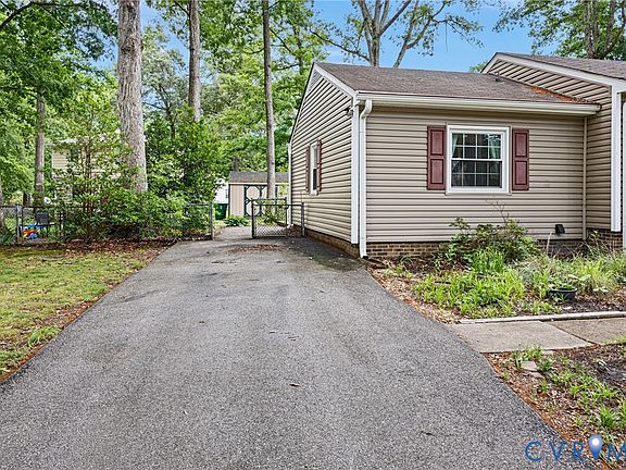 4th image of 7435 Kirkwall Dr