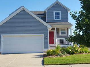 6835 Castleton Dr, Grand Ledge, MI 48837