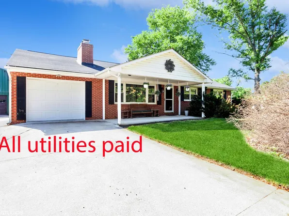 5913 Oakland Rd, Sykesville, MD 21784