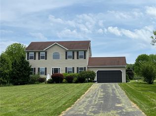 3496 Page Green Rd, Cortland, NY 13045